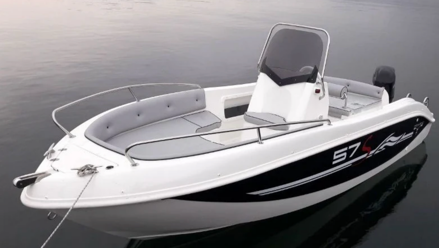 57s 5.7m boat rental without Suzuki 40hp license