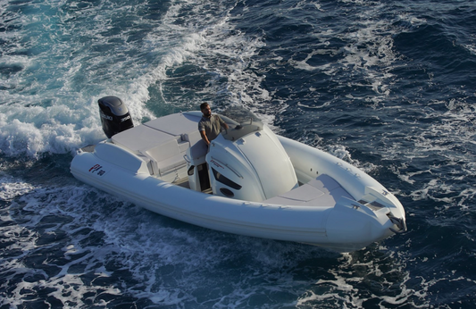 PY90 10m Suzuki 350HP Dinghy Rental