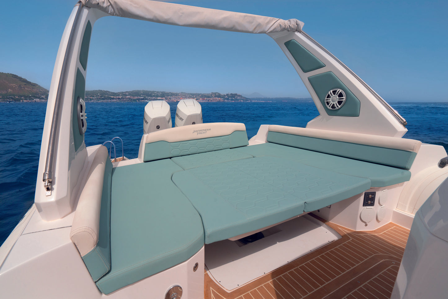 Panamera Yacht PY 10 Cabin